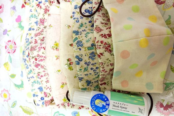 手作りマスク　ハンドメイドマスク　マスクスプレー